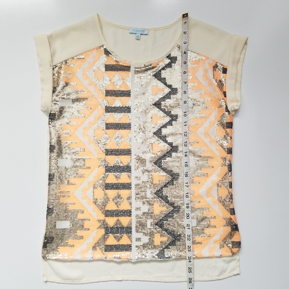 Francesca's Sequinned Top Shirt High Low Size S - Picture 8 of 8